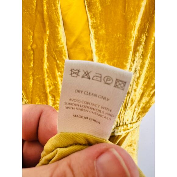 SALONI Gold Velvet High Neck Cinched Waist Cap Sleeves Fabienne Gown size US 8 - Picture 9 of 16